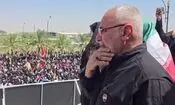 گریه های فرمانده ارشد عراقی در مراسم تشییع پیکر رهبر شهید انقلاب/ ویدئو