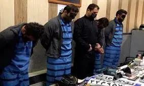 لحظه سرقت تا دستگیری باند سارقان خشن تلفن همراه و منازل در تهران/ ویدئو