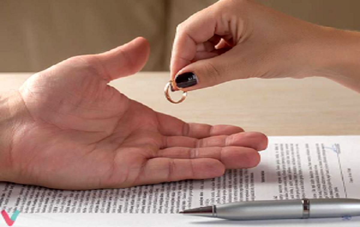 آیا زن را بدون دلیل میتوان طلاق داد؟