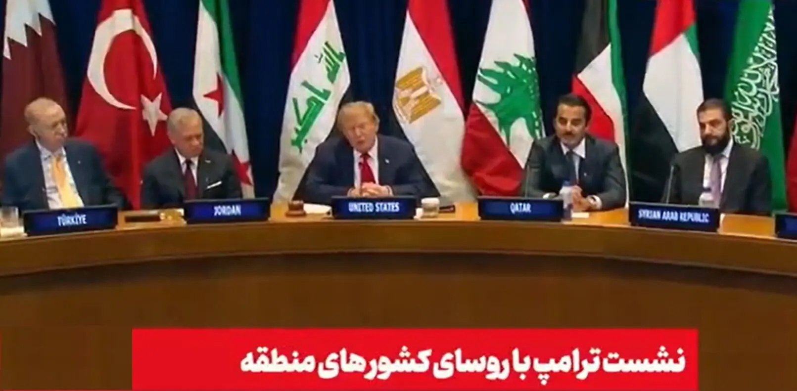 ترامپ در ادعایی خطاب به ایران: سریع تصمیم درست را بگیرید؛ زمانی می‌رسد که برای بقای شما به‌ عنوان یک کشور خیلی دیر خواهد بود/ یا ما به یک توافق خواهیم رسید، یا این موضوع به سرعت و به طور کامل به پایان خواهد رسید/ شاید مجبور شویم کوه کلنگ را منفجر کنیم