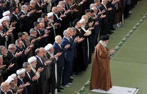 آخرین نماز عید فطر رهبر شهید انقلاب/ ویدئو