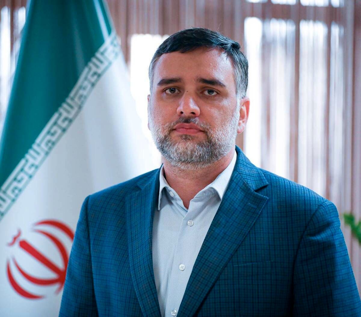  علی رمضانی مدیر باغ کتاب شد 