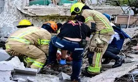 ۳ کشته و ۳۵ زخمی صهیونیست در حمله موشکی ایران به جنوب تل‌آویو