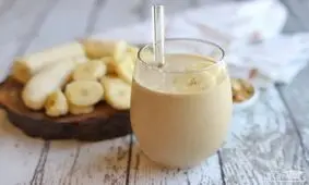 طرز تهیه شیک پروتئینی با مخلوط کن و بدون مخلوط کن