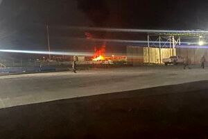حمله آمریکا در خط مرزی عراق - سوریه/ ۲۵ نفر شهید شدند/ صداوسیما: ۲ تانکر ایرانی در آتش سوختند، به رانندگان آسیبی نرسید