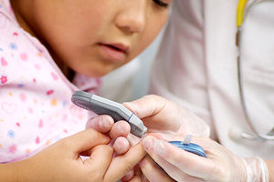 چرا کودکان دیابت می گیرند؟ قند خون عصبی واقعیت دارد؟