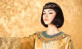 آرایش‌های عجیب زیباترین زنان تاریخ؛ از شیر الاغ تا ادرار انسان