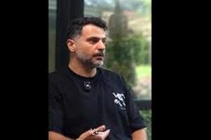 کنایه جالب رپرِ جنجالی به پوتین در برنامه علی ضیاء: "پوتینی که توی جنگ به درد نخوره، دمپاییه! " / ویدئو