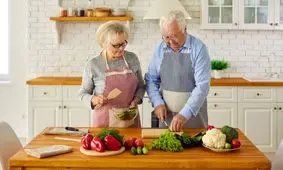 «سالمندی سالم» چیست و چه رژیم غذایی آن را تضمین می‌کند؟