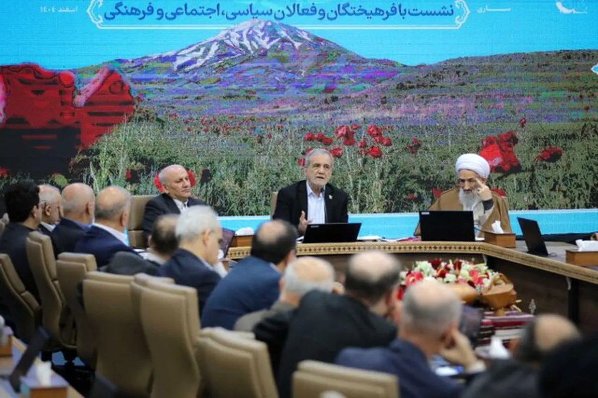 پزشکیان: هرکس بهتر، عادلانه‌تر و کم‌هزینه‌تر عمل کند و رضایت مردم را جلب کند، حق با اوست
