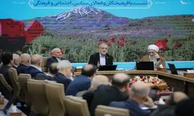 پزشکیان: هرکس بهتر، عادلانه‌تر و کم‌هزینه‌تر عمل کند و رضایت مردم را جلب کند، حق با اوست
