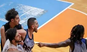 تصمیم بحث‌برانگیز یک داور در لیگ بسکتبال!

