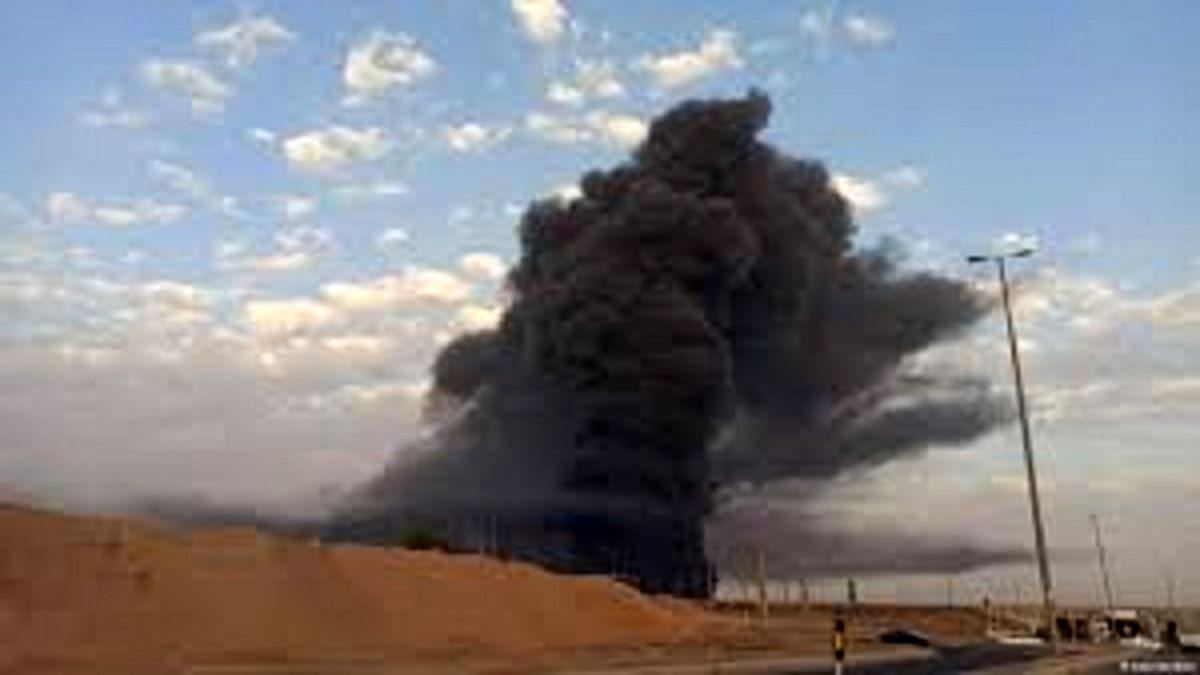 آتش‌سوزی مهیب کارخانه‌ای در بناب/ ویدئو