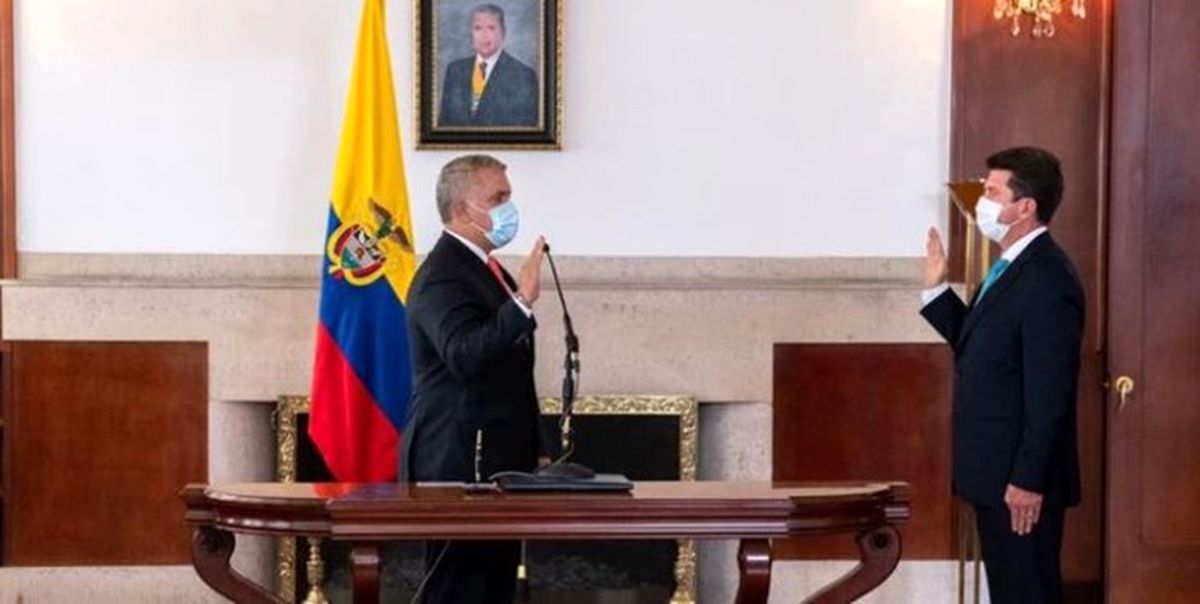  رئیس جمهور کلمبیا اظهارات ضدایرانی وزیر دفاعش را رد کرد