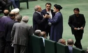 لابی های سنگین محمود نبویان علیه میدری و ظفرقندی/ او جبهه پایداری را در مجلس لیدری می کند
