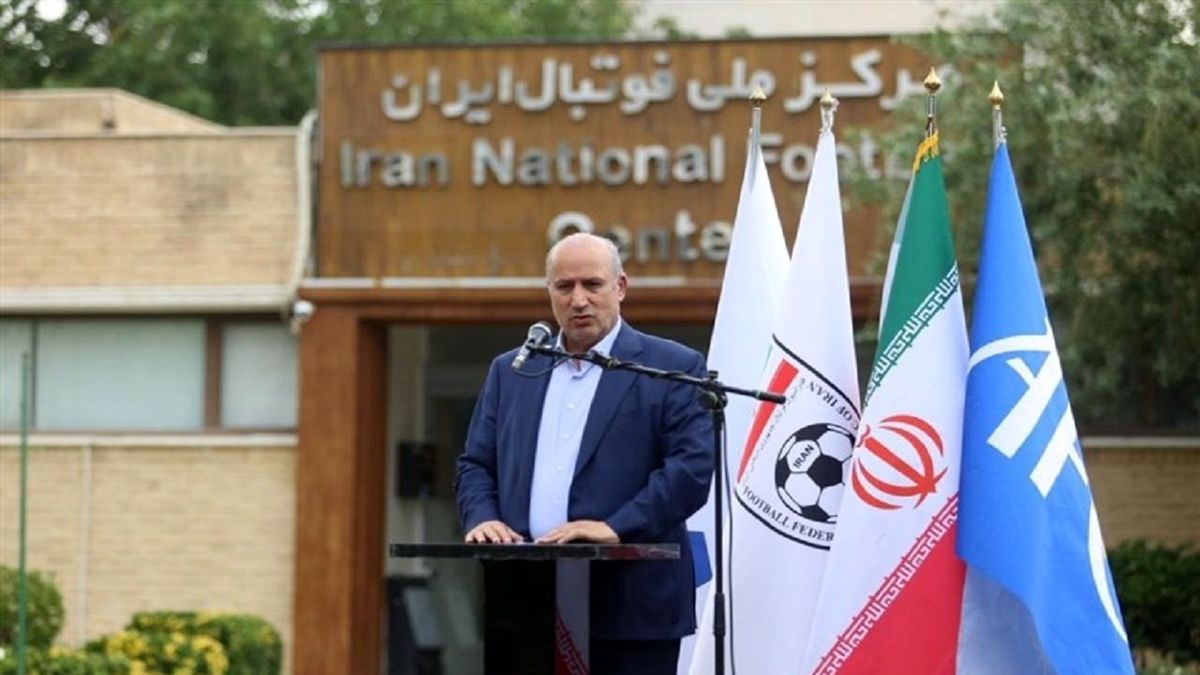 تاج: در ماجرای استقلال کارهای نیستم/ تیمی سقف قرارداد را رعایت نکند، 3 بر صفر بازنده میشود