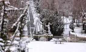 تهران برفی می‌شود 