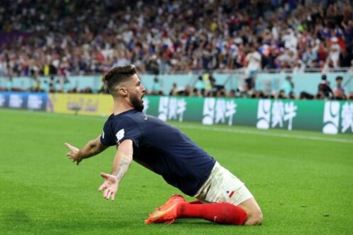 فرانسه با شکست لهستان صعود کرد
