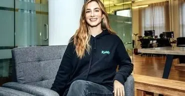 رقص روی پول | زنی که روی آینده قُمار کرد | لوانا لوپِس لارا کیست؟