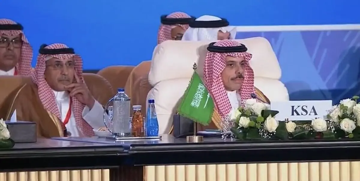 عربستان: اولویت نخست ما توقف درگیری‌ها در غزه است/ اسرائیل به حقوق بین‌الملل احترام بگذارد

