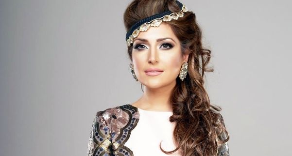 زیباترین زن افغان | خوانندهای که مرزها را شکست | جنگی برای آزادی صدا | مژده جمالزاده کیست؟