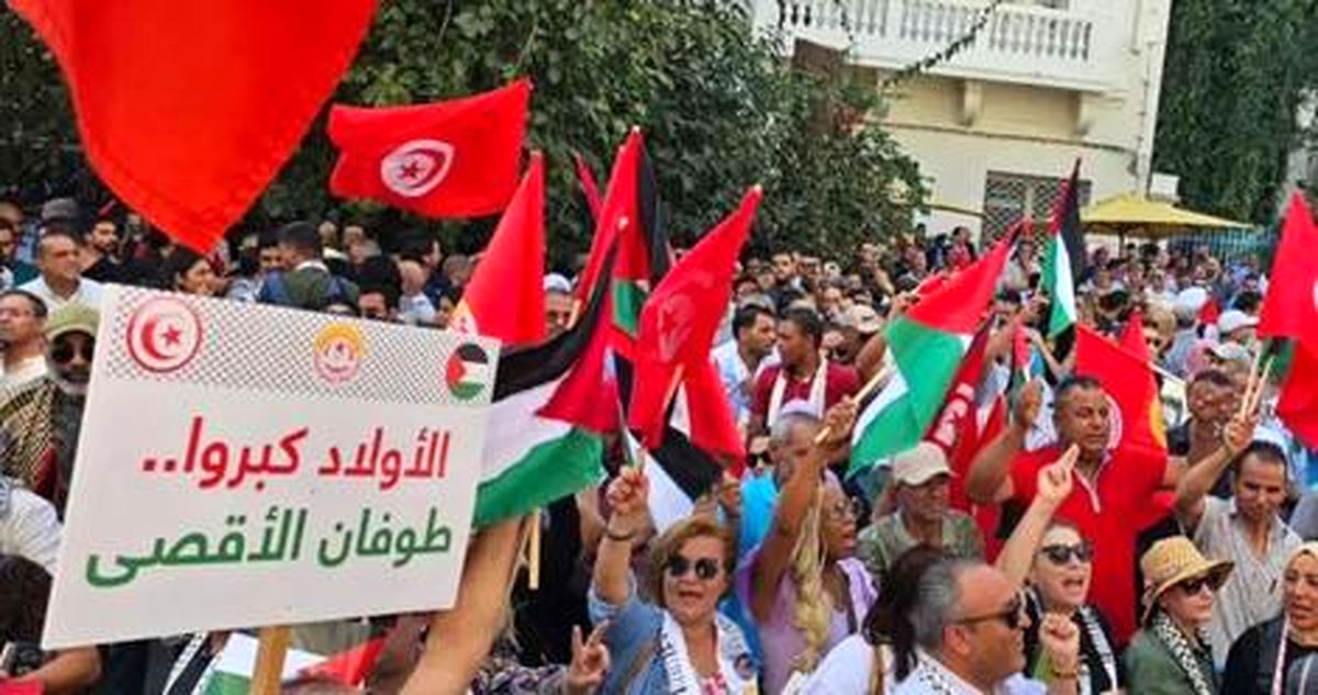 نتایج نظرسنجی در تونس؛ محبوبیت ایران افزایش یافت