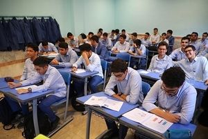 معدل نمرات در مدارس دولتی برخی شهرها کمتر از ۲ است