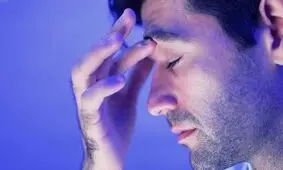 کم‌خوابی به شکل فیزیکی به سلول‌های مغز آسیب می‌رساند

