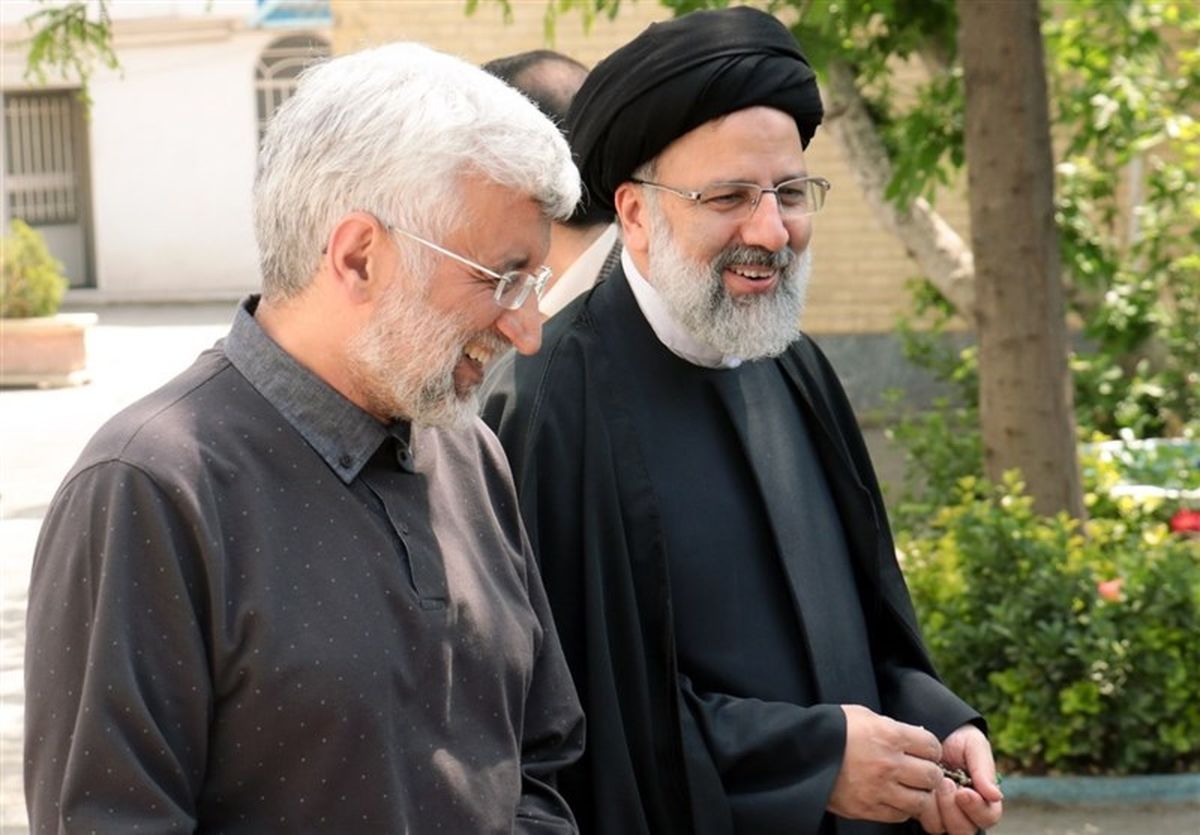 کاندیدا نشدن مخبر و بخشنامه های او، شاهدی بر اراده قدرت در چیدن دم تندروها بود/ حمایت خانواده رئیسی از جلیلی به زیانش تمام شد