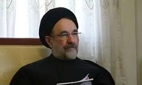 فریاد شادی خاتمی در انتخابات دوم خرداد 76/ عکس
