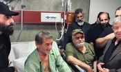 عیادت اکبر عبدی از لات اسمیِ تهران در بیمارستان/ ویدئو 