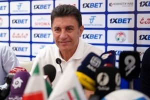 قلعه‌نویی: فروخته شدن همه بلیت‌های بازی با روسیه نشان دهنده قدرت ایران است