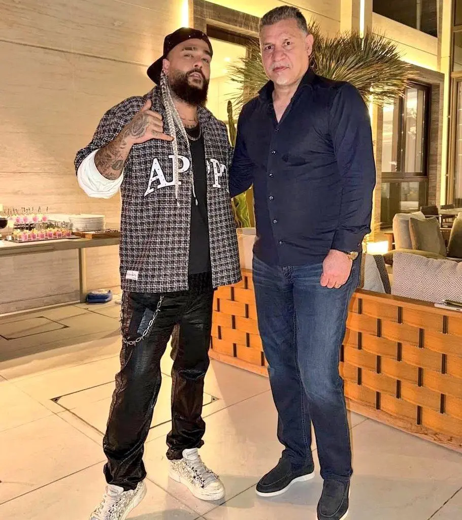  تصویر جنجالی علی دایی و ساسی مانکن 