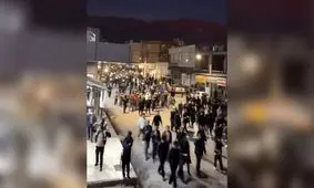 ویدئویی دیگر از حمله آشوبگران در آبدانان ایلام به فروشگاه افق کوروش و حیف و میل برنج