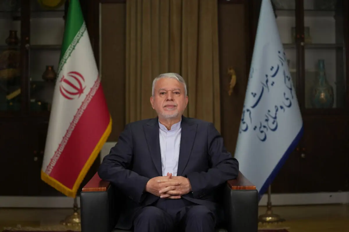 پزشکیان کارنامه خوبی در آشتی با ایرانیان خارج از کشور خواهد داشت/ رییس‌جمهور بارها تأکید کرده است فضا را برای ایرانیان باز کنید و محدودیت ایجاد نکنید/ با سخنرانی، تبلیغات، پوستر و حتی فیلم نمی‌توان به‌تنهایی تصویر واقعی ایران را منتقل کرد