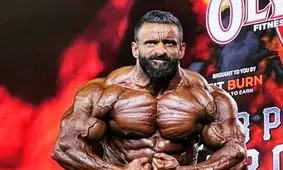 لحظه دیدار هادی چوپان با خانواده پس از ۳ ماه دوری/ ویدئو

