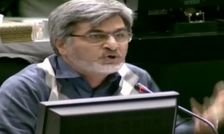 کوچک‌زاده: حاجی‌بابایی هر جور که می خواهد مجلس را اداره می‌کند/ حاجی‌بابایی: اگر تا ظهر هم اینجا داد بزنید من عصبانی نمی‌شوم!/ ویدئو