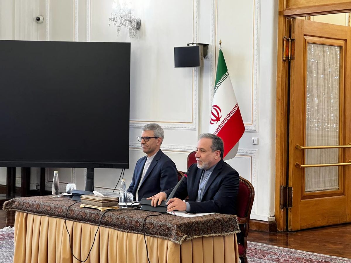 عراقچی: اگر تجاوز اسرائیل متوقف شود واکنش های ما هم متوقف می شود/ ما مشغول اجرای دیپلماسی بودیم ولی تجاوز به ما تحمیل شد/ اسرائیل هیچ حد و مرزی برای خود قائل نیست/ اساتید دانشگاه و فرماندهان در حال جنگ نبودند که هدف قرار گرفتند