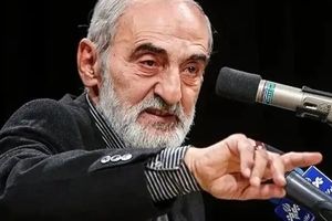 شریعتمداری: باور کنید اگر تنگه را به روی آمریکا، انگلیس، فرانسه و آلمان ببندیم، قیمت نفت به ۲۰۰ دلار می رسد/ ویدئو