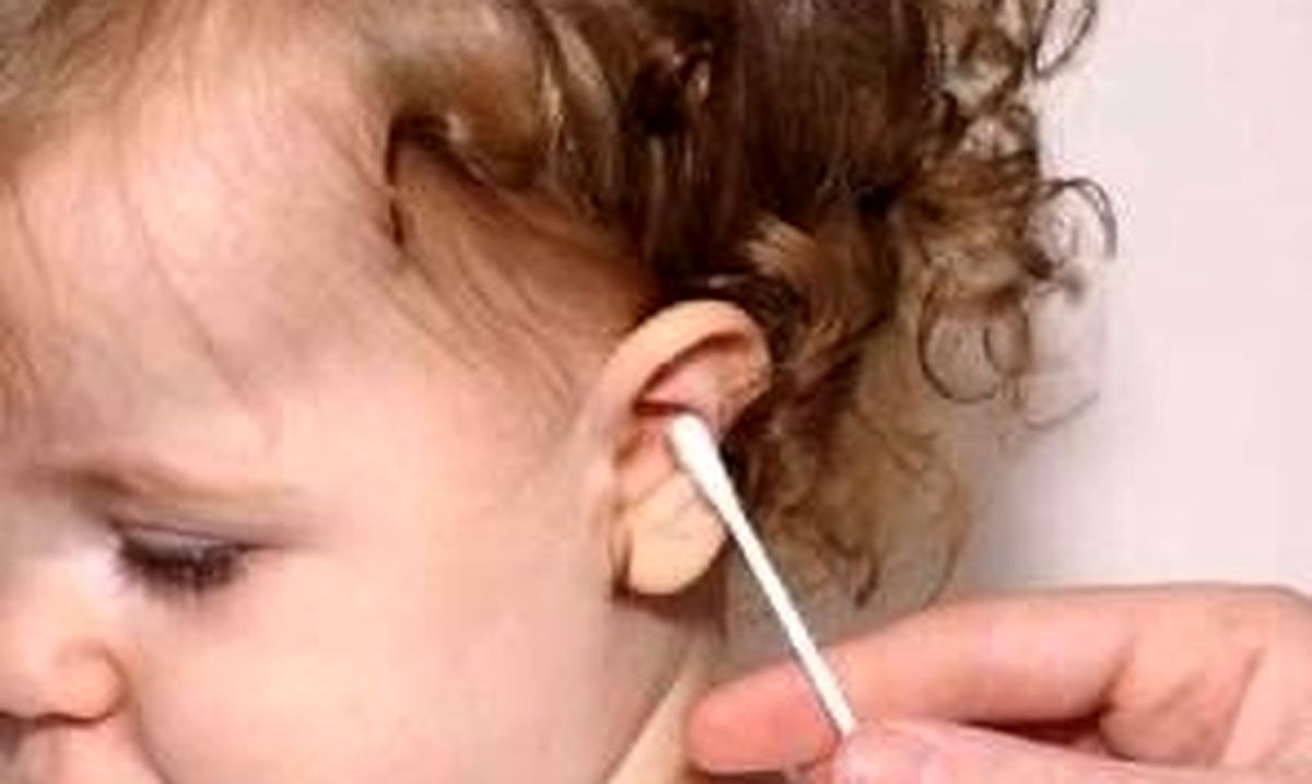 آسیب های جدی استفاده از گوش پاک کن برای کودکان