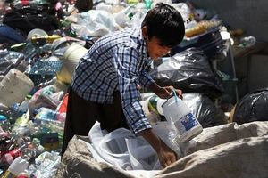 وجود ۱۲۰ انبار ضایعاتی غیرمجاز در شهر اهواز
