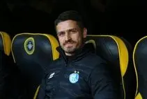 غیبت وریا غفوری در تمرین استقلال/ پای اختلاف با ساپینتو در میان است؟