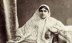 سفر به عصر قاجار؛ از «ایستگاه راه آهن تهران» تا «مظفرالدین شاه و صندلی چوبی» 