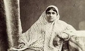سفر به عصر قاجار؛ از «ایستگاه راه آهن تهران» تا «مظفرالدین شاه و صندلی چوبی» 