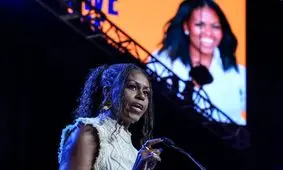 میشل اوباما: آمریکا برای رئیس‌جمهور زن آماده نیست