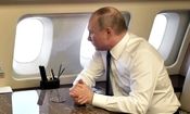 سخنگوی کرملین: هواپیمای پوتین هیچ وقت سقوط نمی‌کند!

