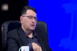 ایران در جامعه بین المللی، لابی ندارد/ مردم نسبت به این قطعی اینترنت و فیلتر شدن سایت‌ها واکسینه می‌شوند و عادت می‌کنند/ ایران مرجعیت رسانه ای خود را از دست داده است/ کسانی هستند که معتقدند همان ۲۰ درصد مخاطب صدا و سیما مهم اند و ما را نجات می‌دهند
