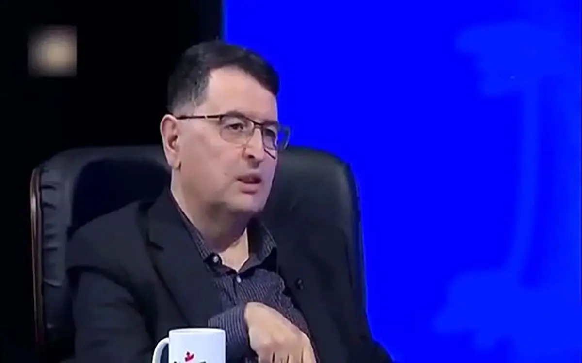 ایران در جامعه بین المللی، لابی ندارد/ مردم نسبت به این قطعی اینترنت و فیلتر شدن سایت‌ها واکسینه می‌شوند و عادت می‌کنند/ ایران مرجعیت رسانه ای خود را از دست داده است/ کسانی هستند که معتقدند همان ۲۰ درصد مخاطب صدا و سیما مهم اند و ما را نجات می‌دهند
