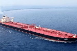 ادعای فایننشال تایمز: نفتکش های ایرانی نفت روسیه را حمل می‌کنند