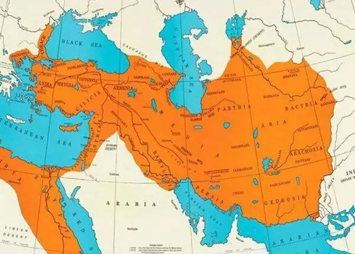 ایران چگونه تکه تکه و کوچک شد؟